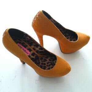 Betsey Johnson leather fall Orange platform high heels Coquette sexy  Sz 7.5